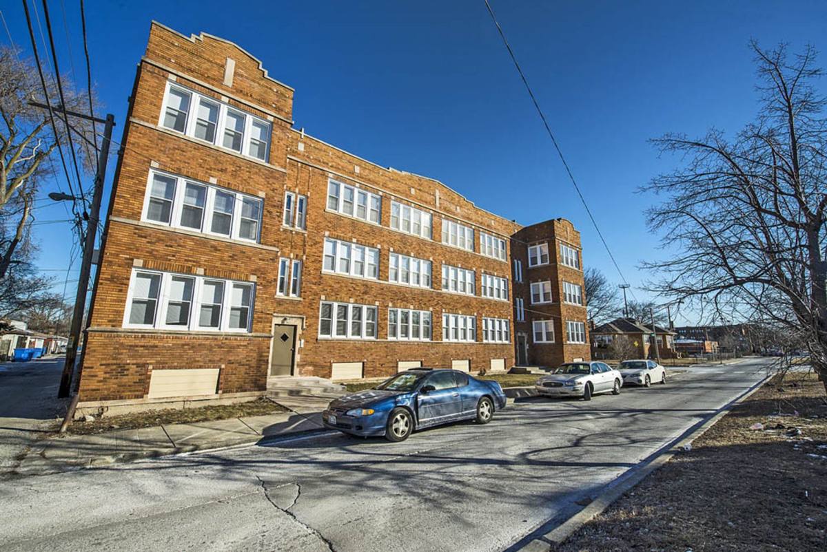 Apartment for rent at 7654 S Marshfield Ave, Chicago, IL 60620