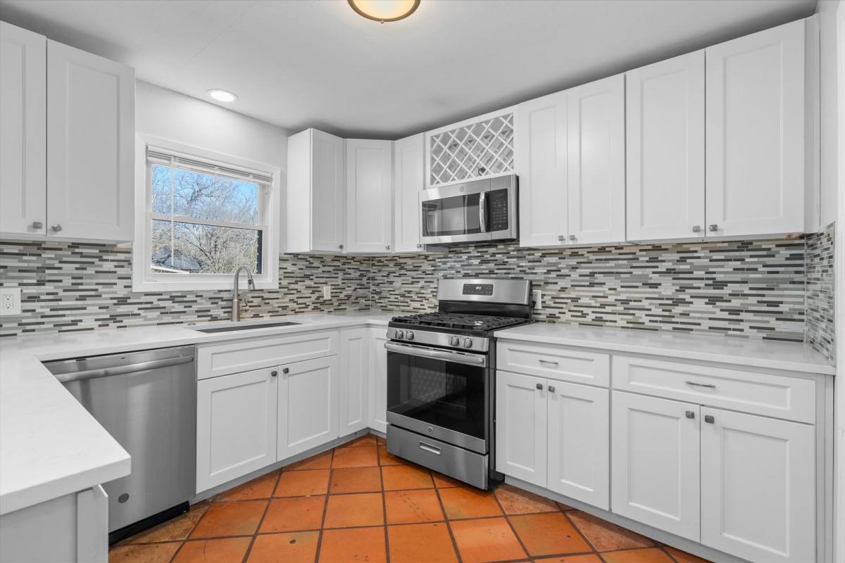 House for rent at 4900 Eastdale Dr, Austin, TX 78723