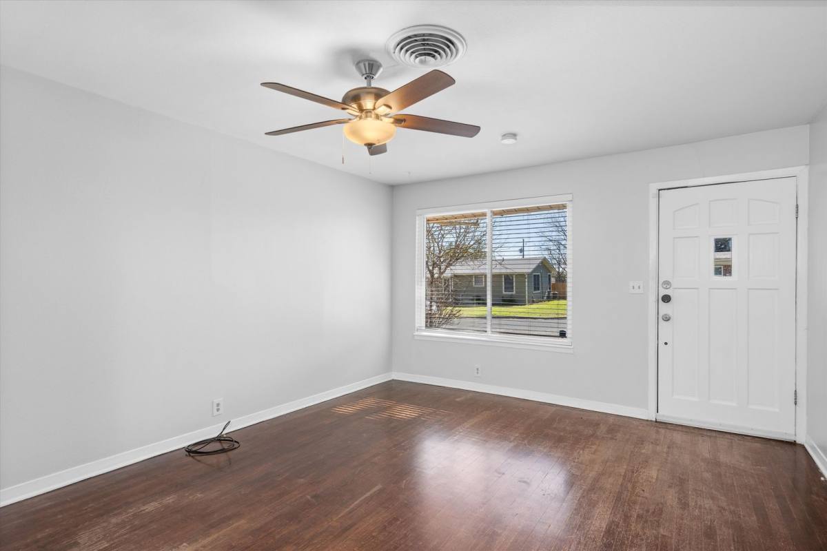 House for rent at 4900 Eastdale Dr, Austin, TX 78723