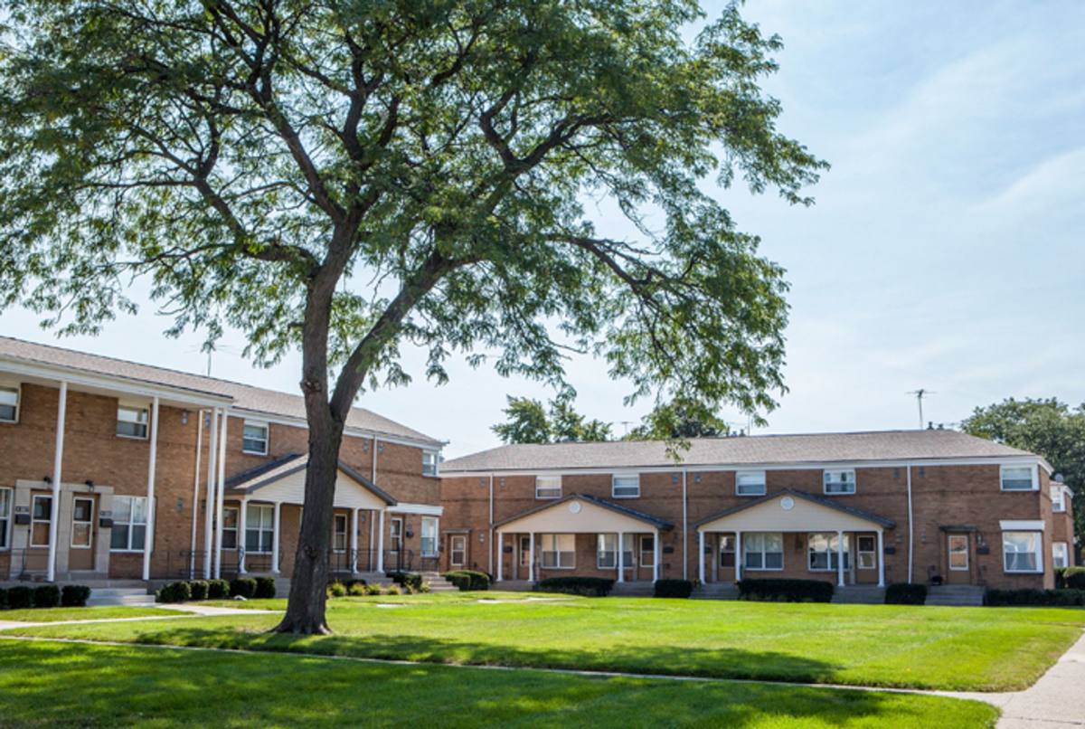 Townhouse for rent at 1936 167th St, Hammond, IN 46324
