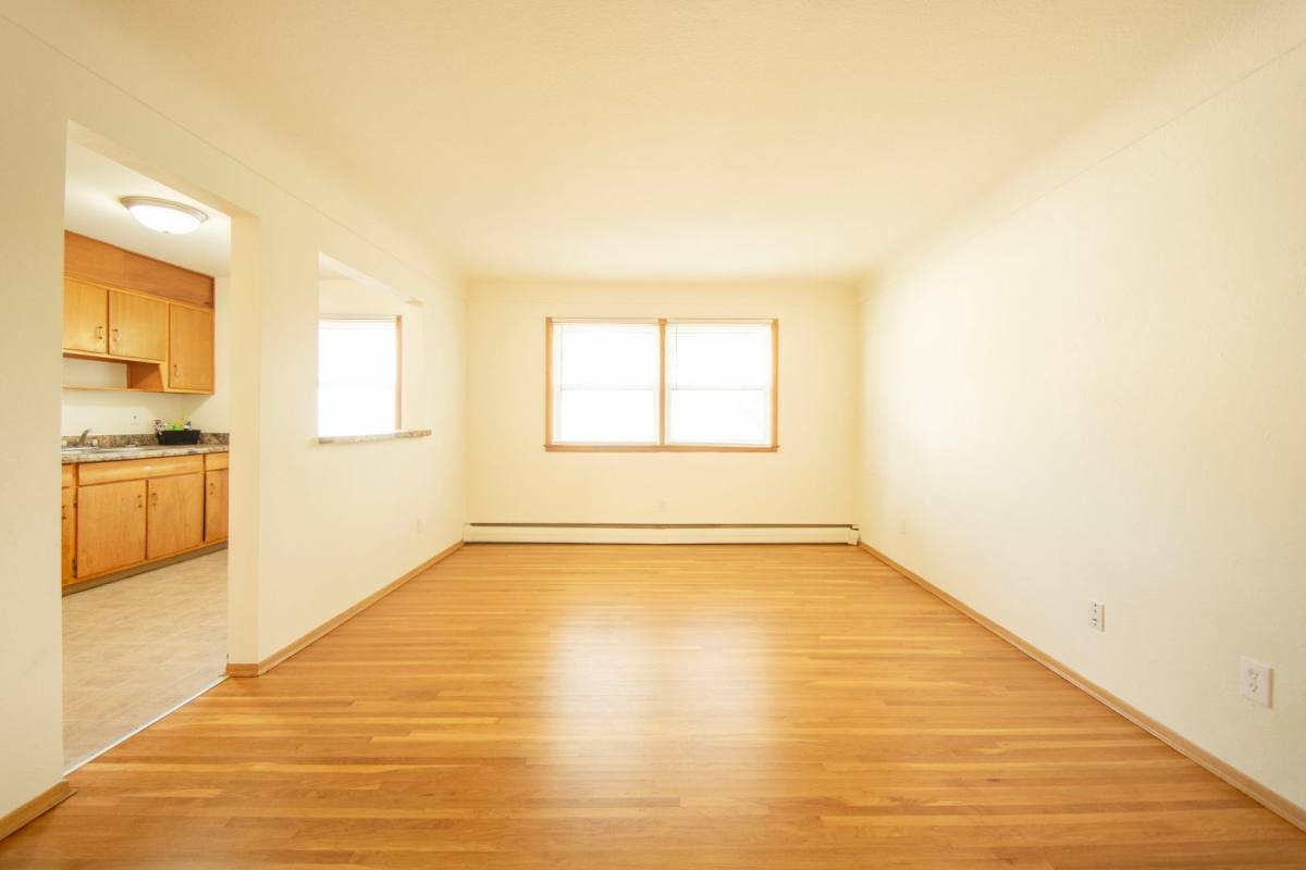 Apartment for rent at 2500 - 7th Ave E, Saint Paul, MN 55109