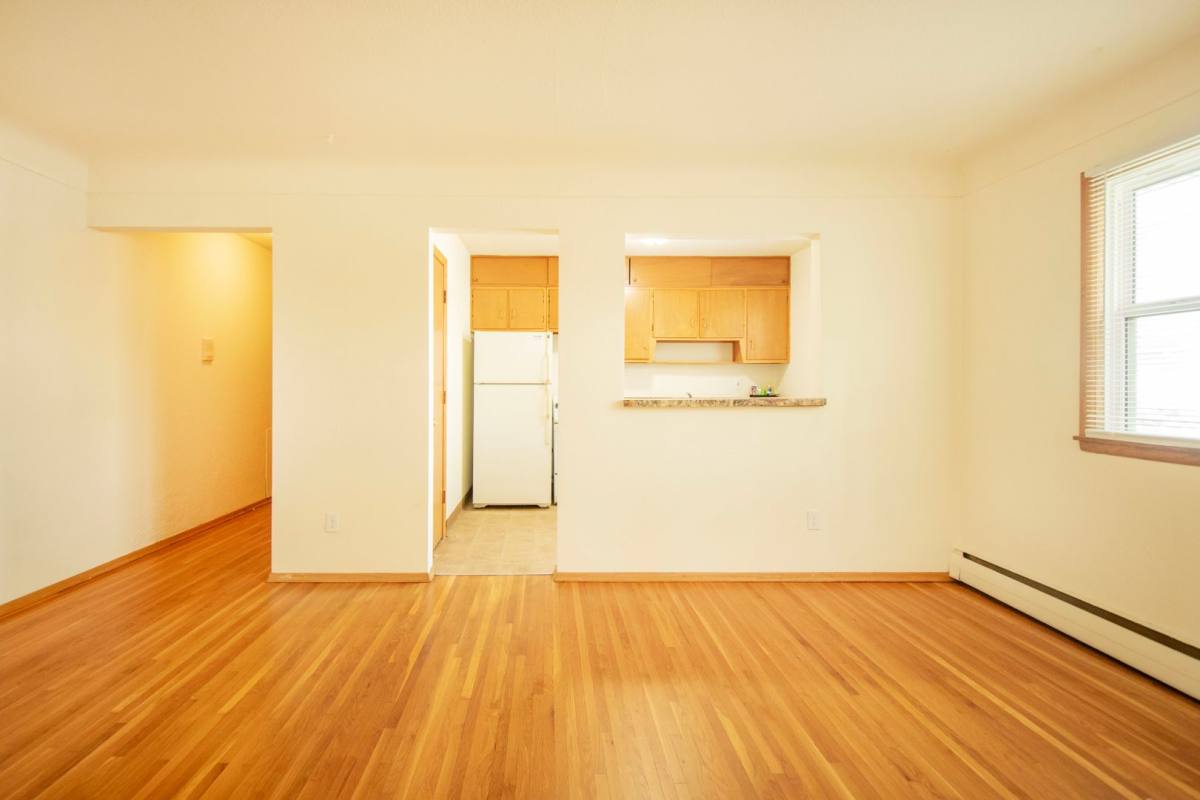 Apartment for rent at 2500 - 7th Ave E, Saint Paul, MN 55109