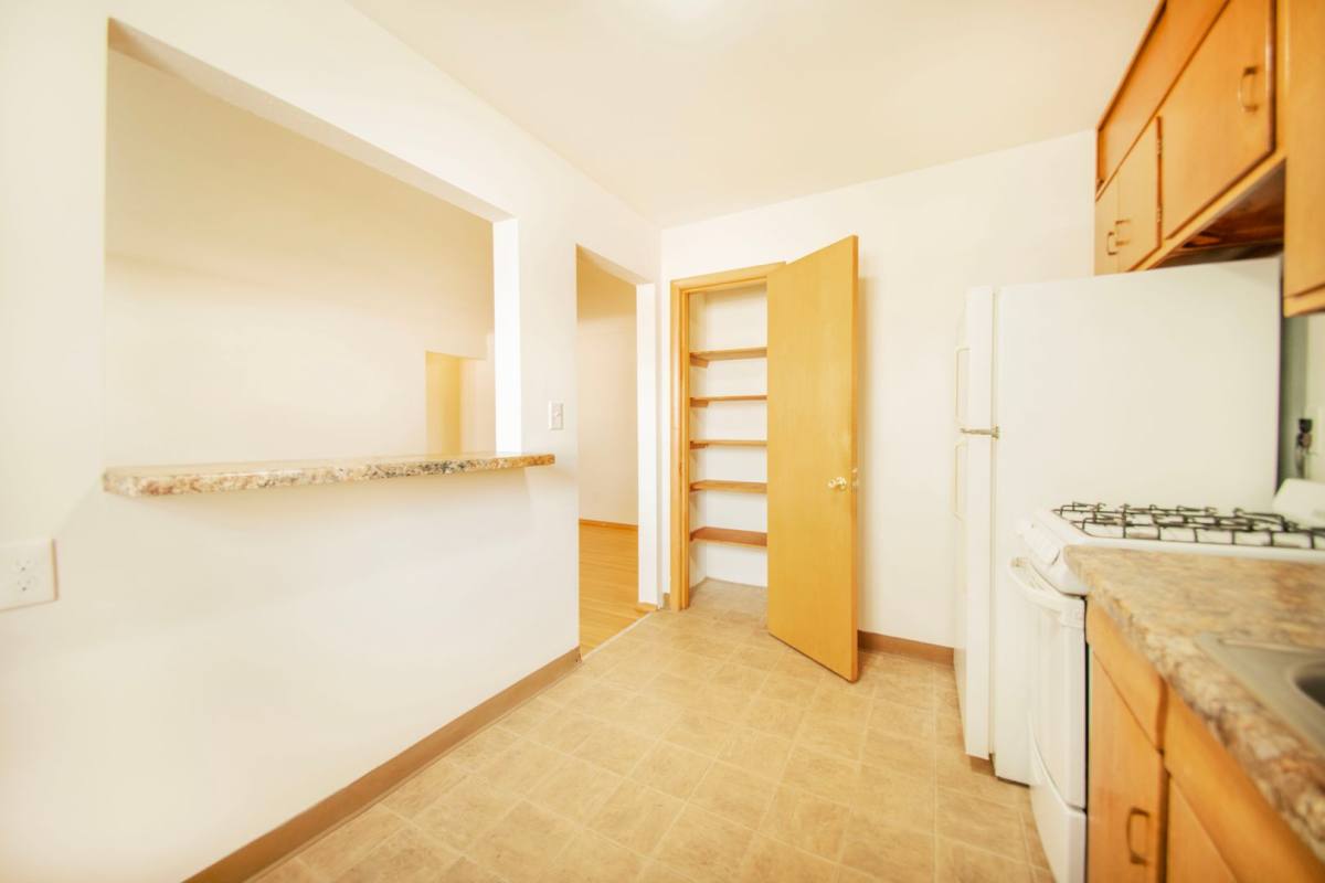 Apartment for rent at 2500 - 7th Ave E, Saint Paul, MN 55109