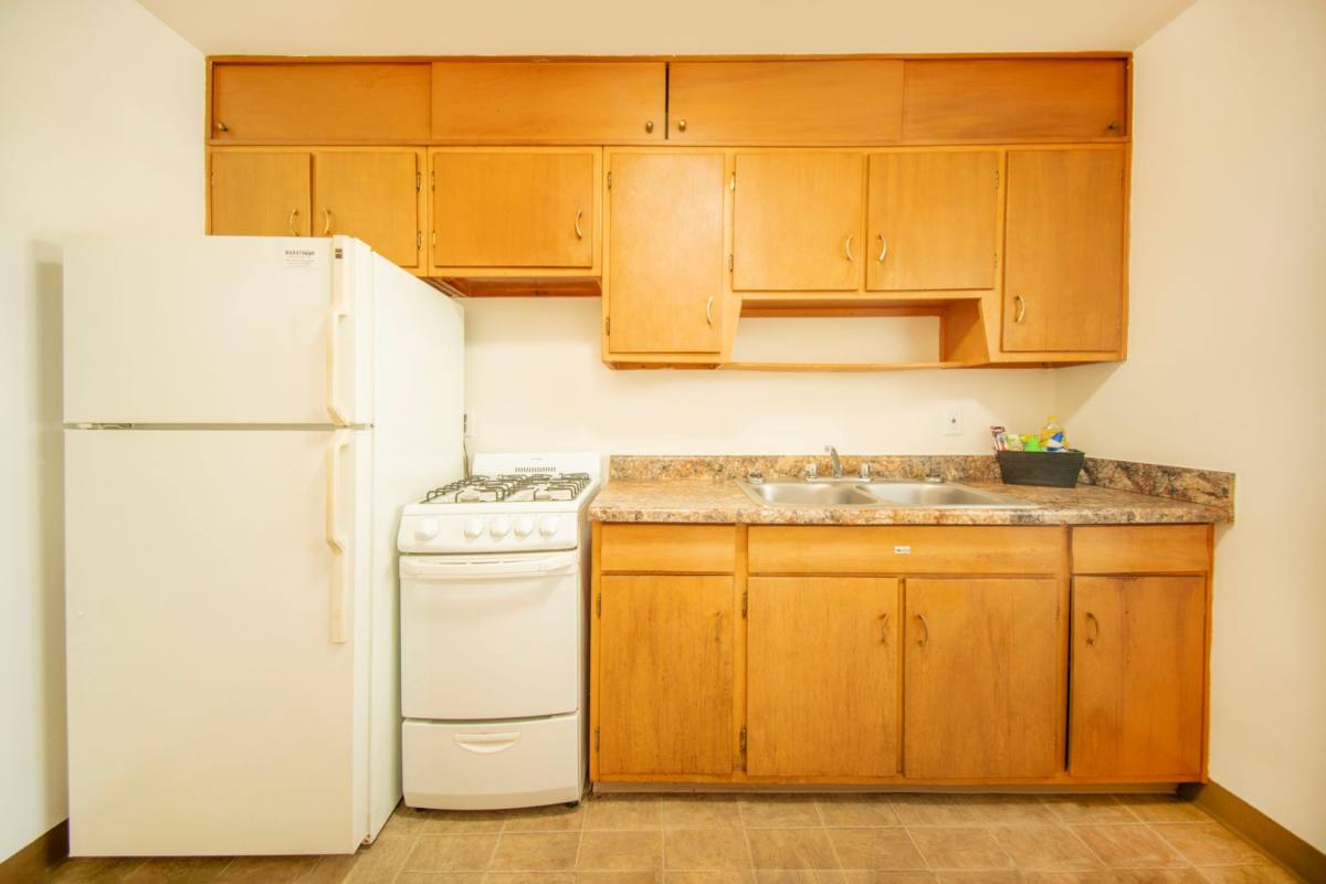 Apartment for rent at 2500 - 7th Ave E, Saint Paul, MN 55109