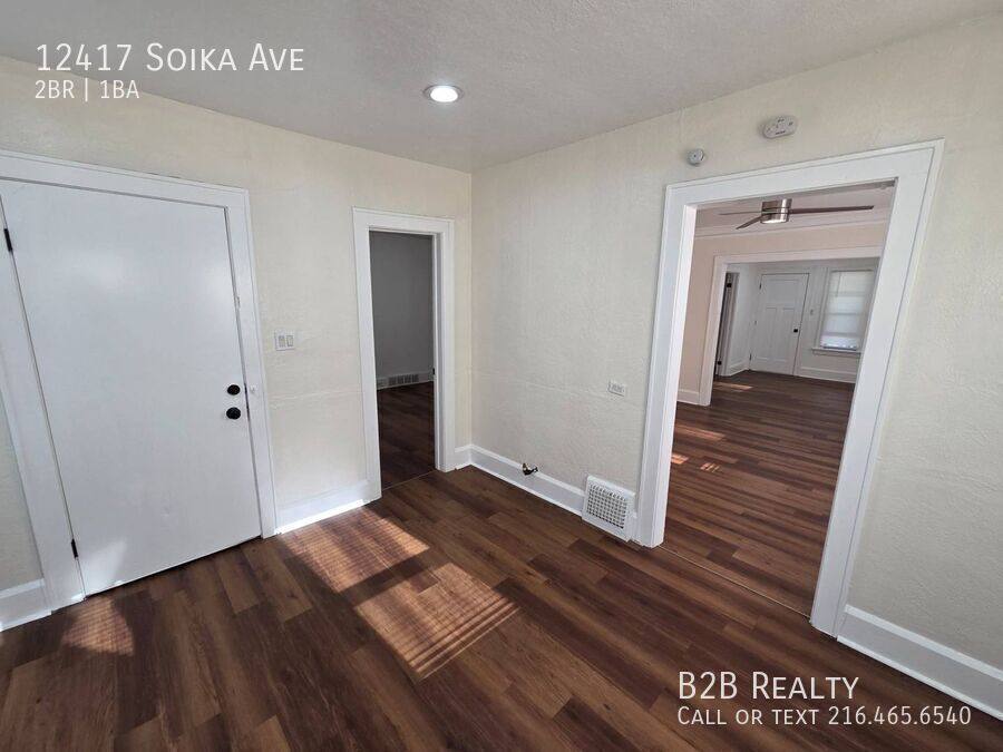 Apartment for rent at 12417 Soika Ave, Cleveland, OH 44120