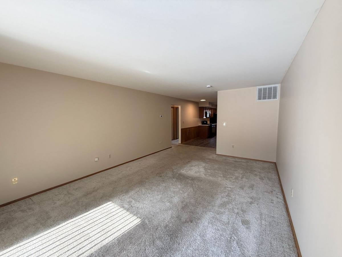 Apartment for rent at 1960 Burton St SE, Grand Rapids, MI 49506