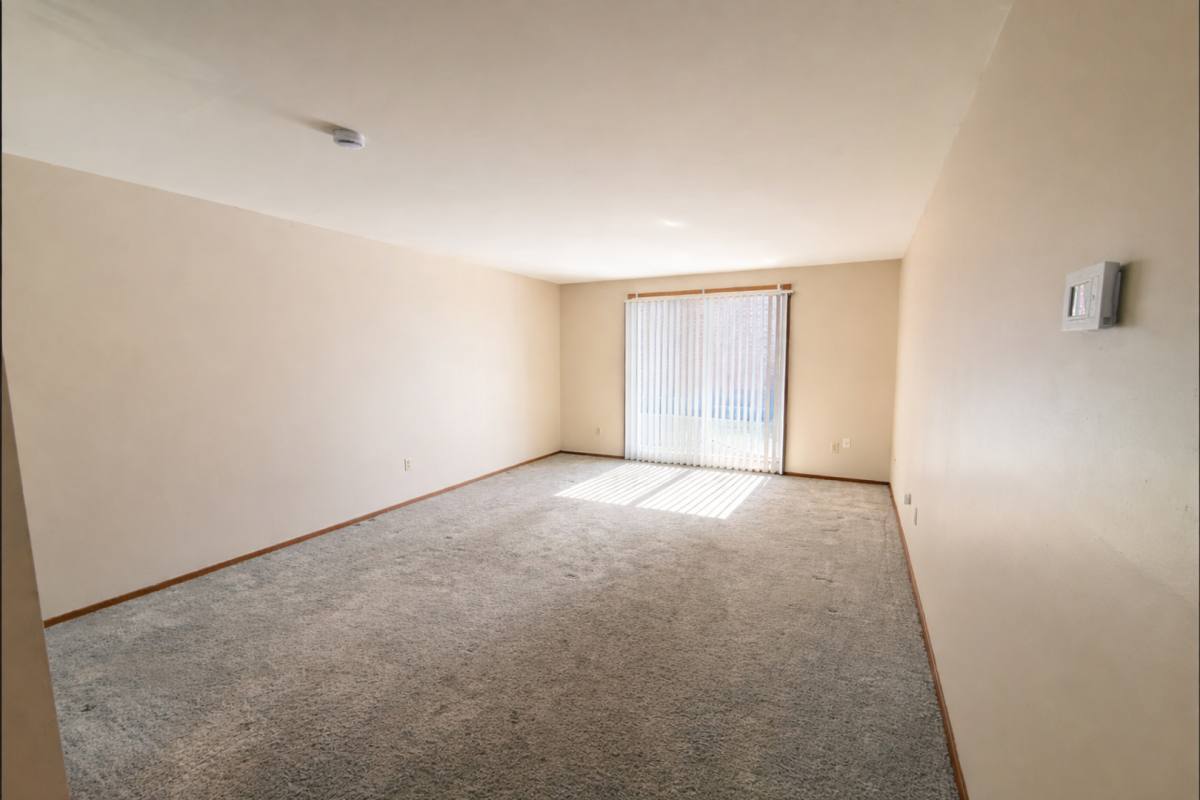 Apartment for rent at 1960 Burton St SE, Grand Rapids, MI 49506