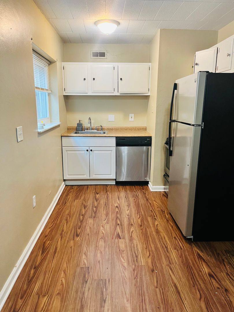 Apartment for rent at 564 Maryland Ave, Pittsburgh, PA 15202