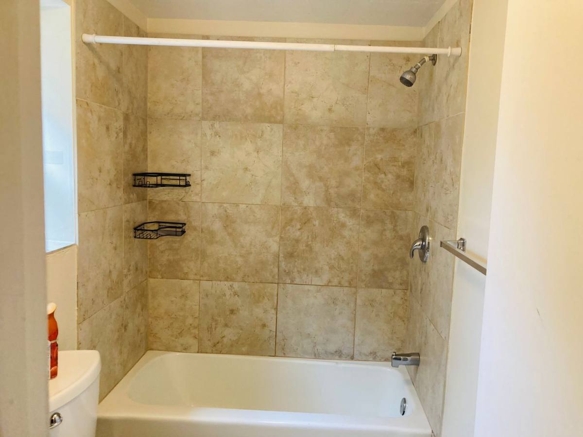 Apartment for rent at 564 Maryland Ave, Pittsburgh, PA 15202