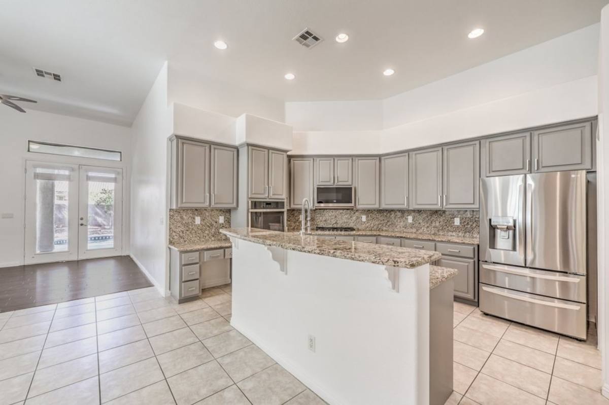 House for rent at 1393 Romanesca Dr, Henderson, NV 89052