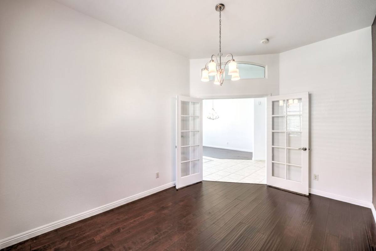 House for rent at 1393 Romanesca Dr, Henderson, NV 89052