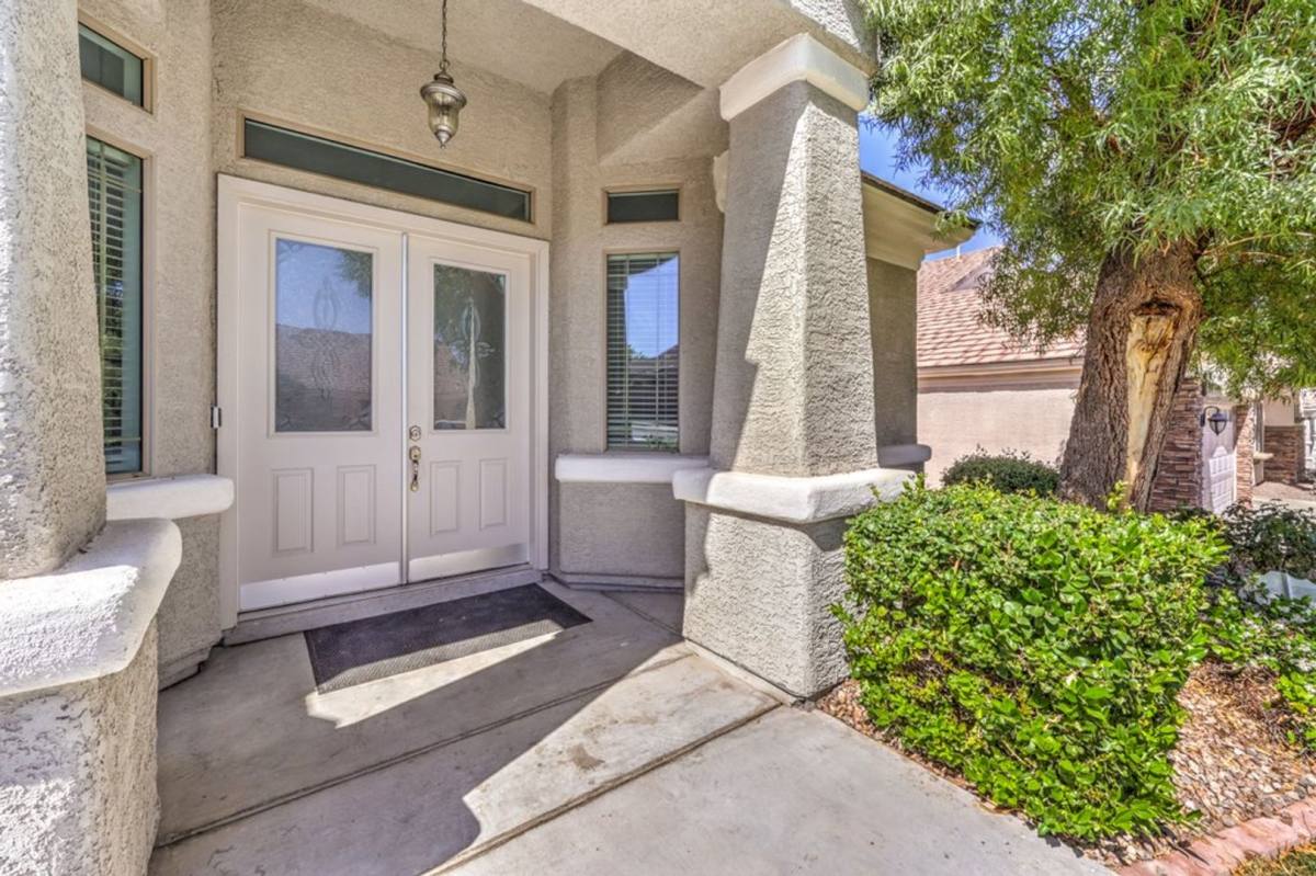 House for rent at 1393 Romanesca Dr, Henderson, NV 89052