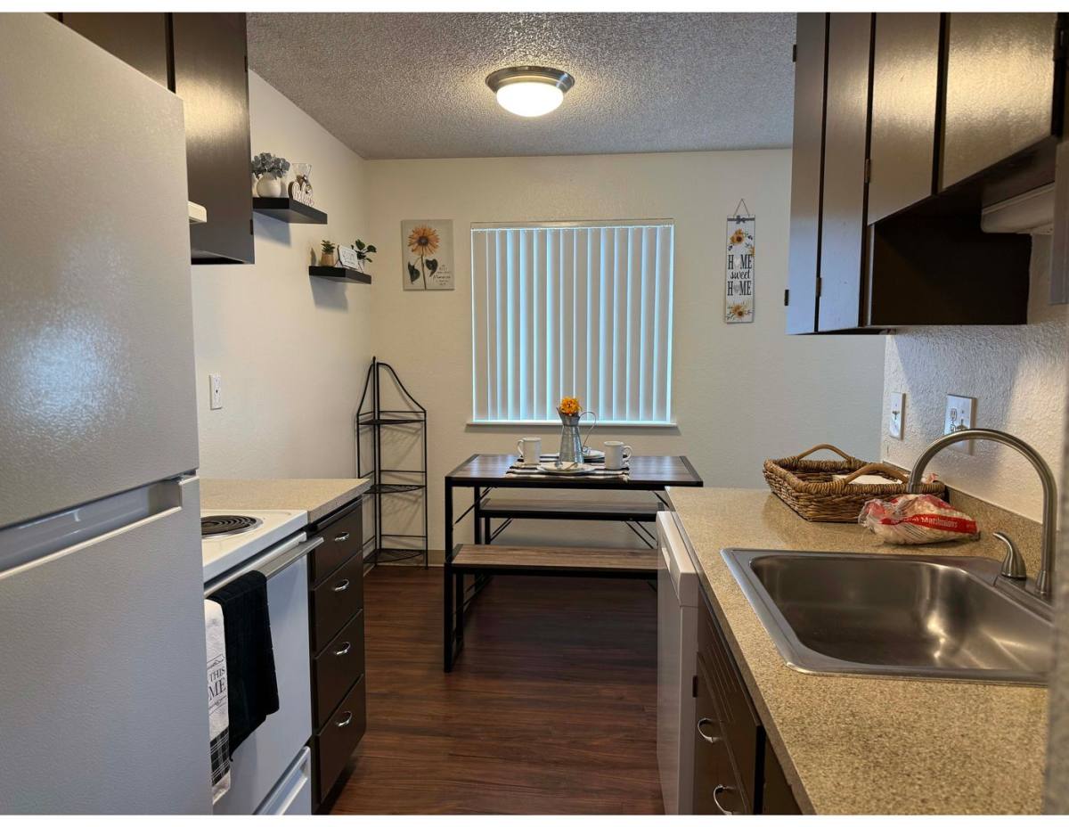 Apartment for rent at 4711 W Metaline Ave, Kennewick, WA 99336