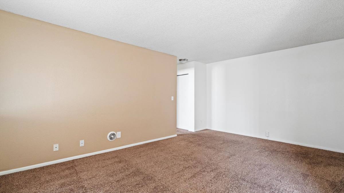Apartment for rent at 4711 W Metaline Ave, Kennewick, WA 99336