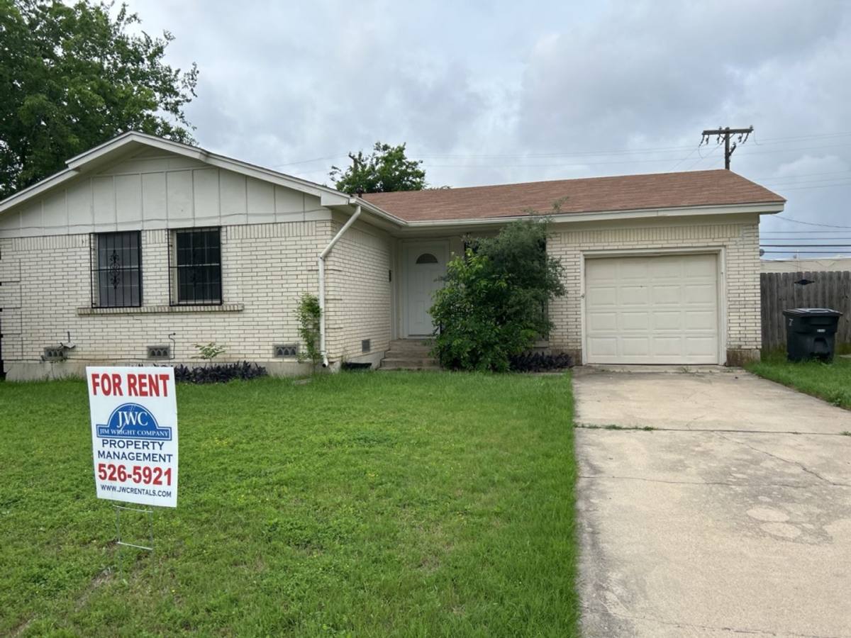 House for rent at 3312 Lake Travis Ave, Killeen, TX 76543