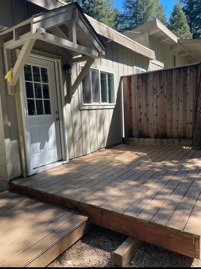 Apartment for rent at 333 Dakenbrook Dr, Ben Lomond, CA 95005
