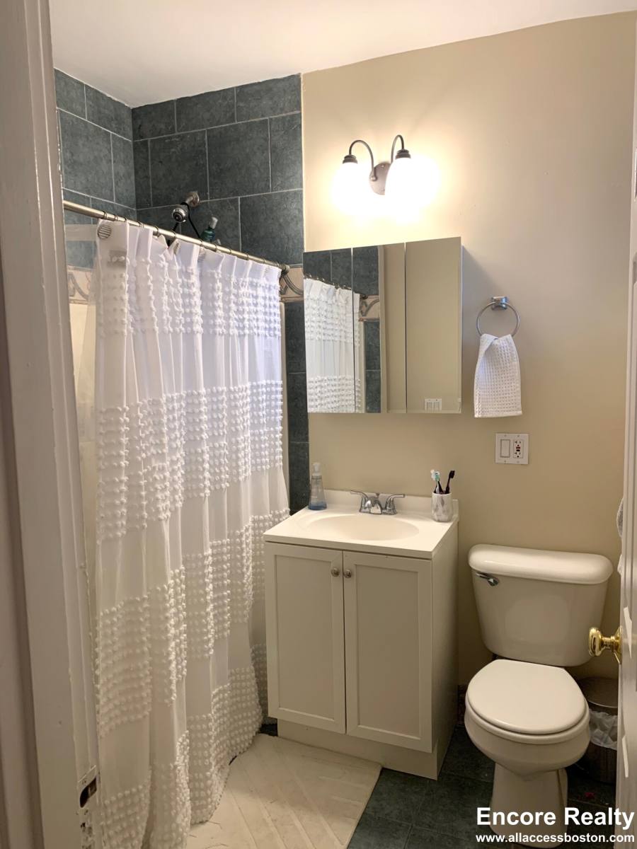 Apartment for rent at 33 Highgate St #4, Allston, MA 02134