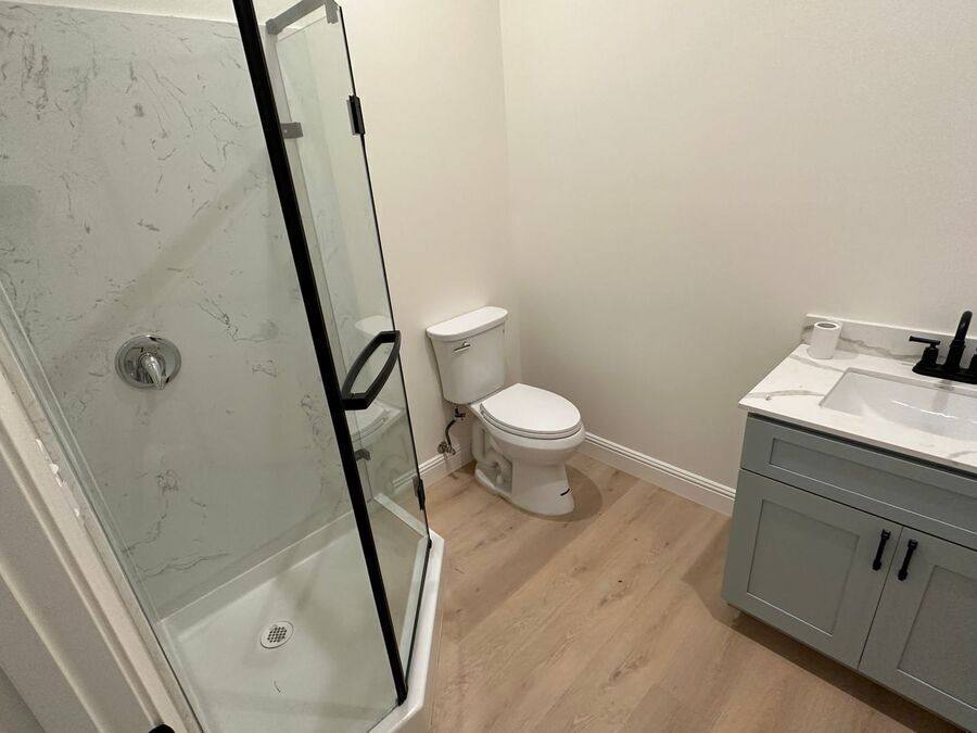 Apartment for rent at 6614 Telegraph Ave, Oakland, CA 94609