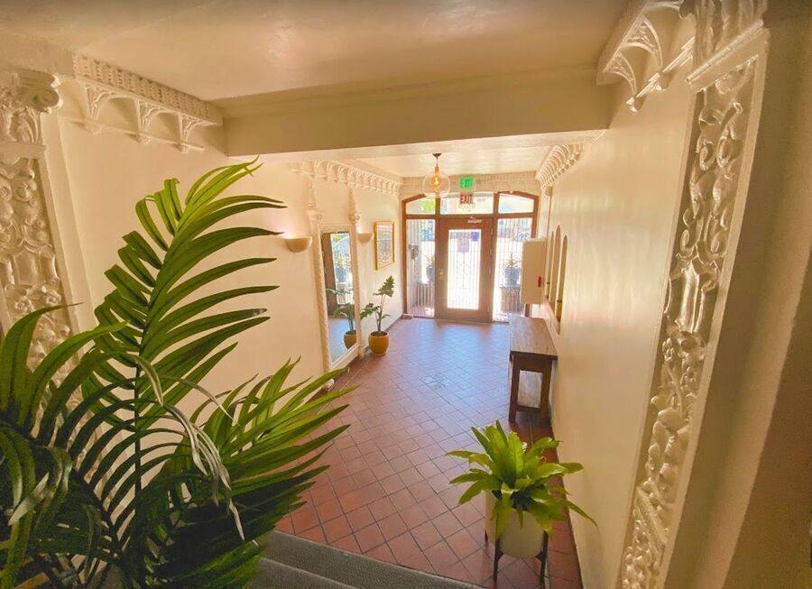 Apartment for rent at 6614 Telegraph Ave, Oakland, CA 94609