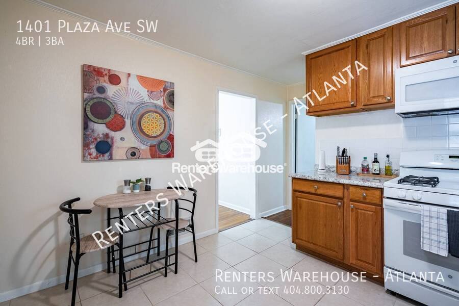 House for rent at 1401 Plaza Ave SW, Atlanta, GA 30310