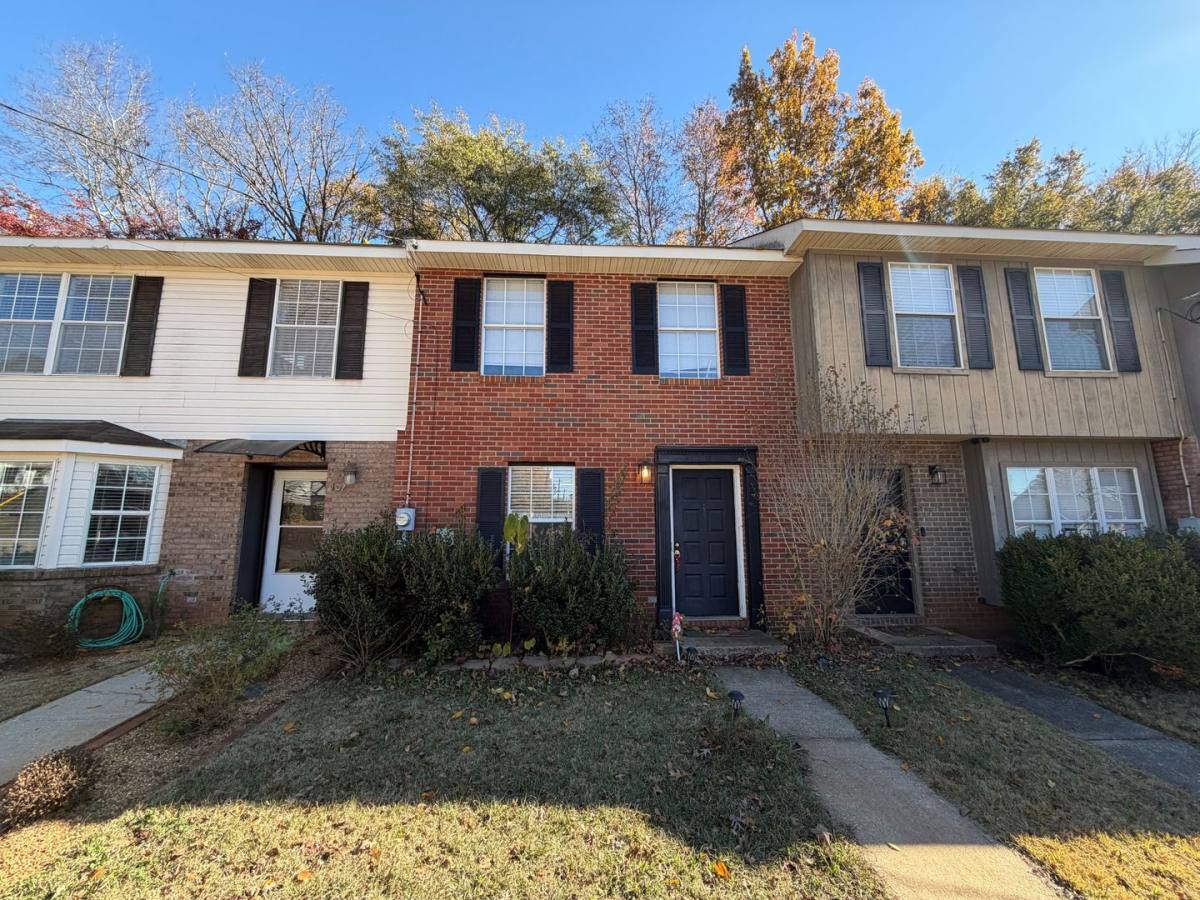 Townhouse for rent at 1100 Chinook St, Auburn, AL 36830