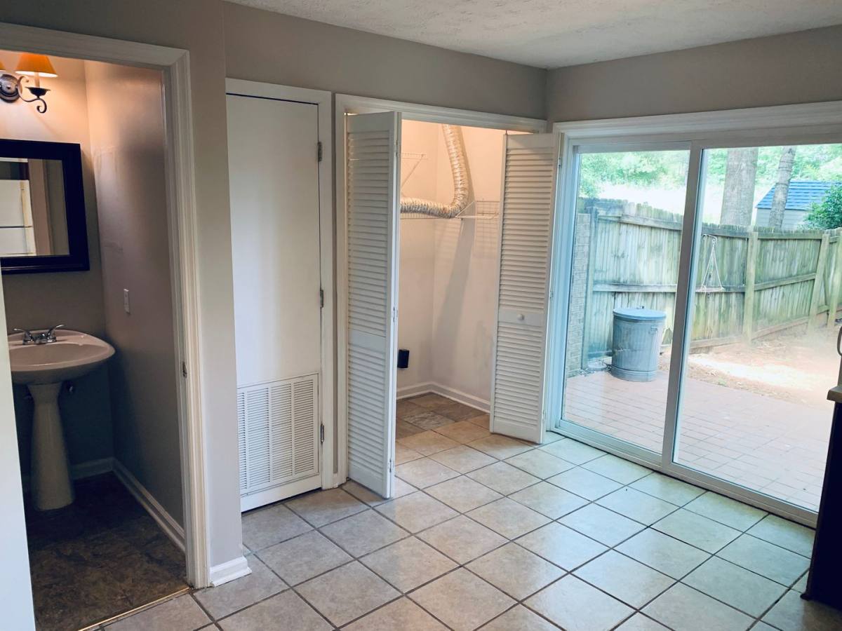 Townhouse for rent at 1100 Chinook St, Auburn, AL 36830