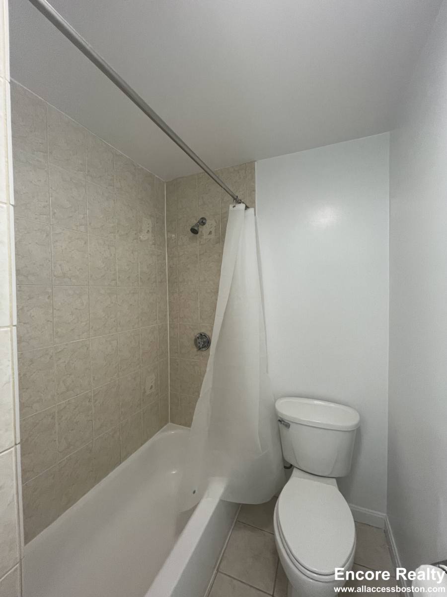 Apartment for rent at 181 Washington St #3, Chelsea, MA 02150