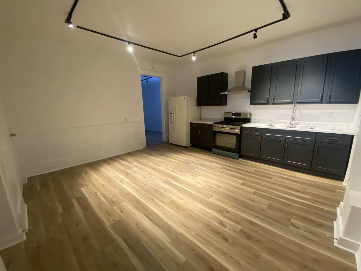 Apartment for rent at 3119 Portland Ave #1, Louisville, KY 40212