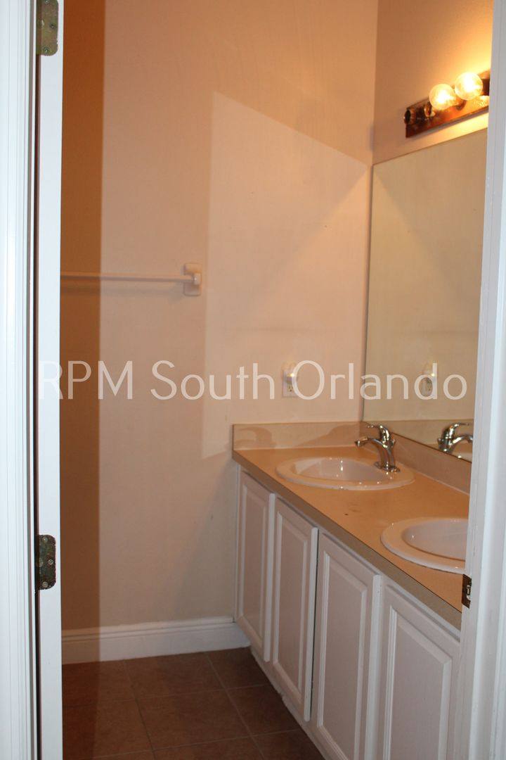 Townhouse for rent at 3566 Sanctuary Dr, Saint Cloud, FL 34769