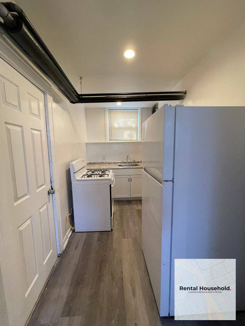 Apartment for rent at 14800 Vernor Highway - SW, Detroit, MI 48215