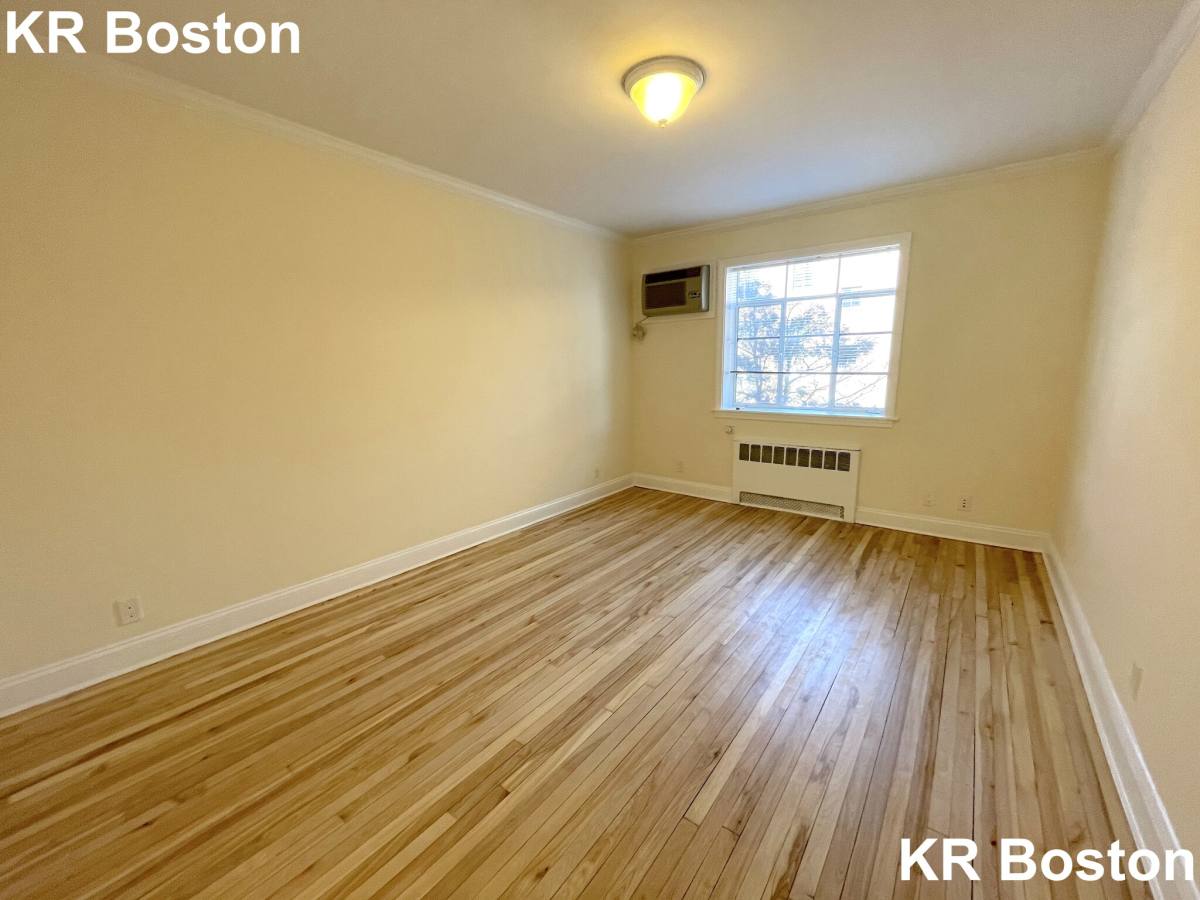 Apartment for rent at 70 Saint Paul St #2, Brookline, MA 02446