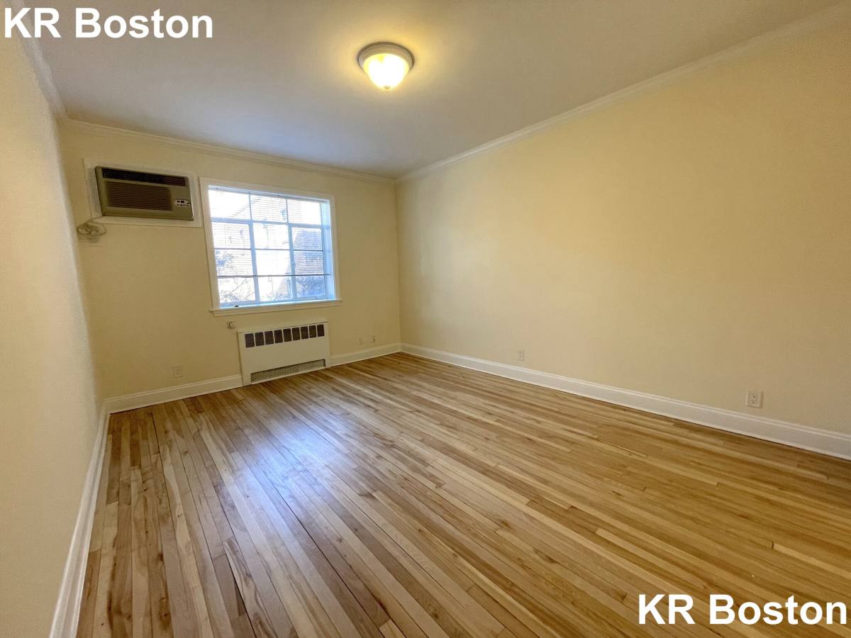 Apartment for rent at 70 Saint Paul St #2, Brookline, MA 02446