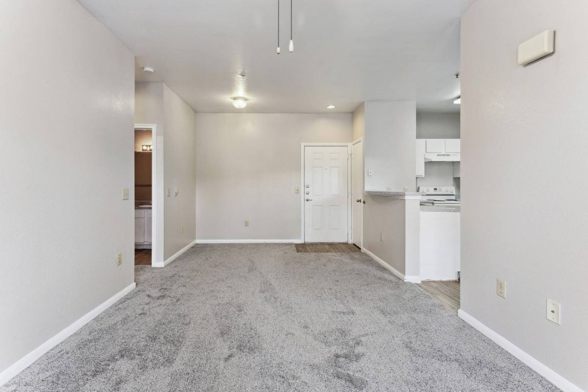 Apartment for rent at 8625 Winkler Dr, Houston, TX 77017