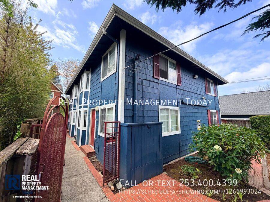 Apartment for rent at 630-632 S State St #1, Tacoma, WA 98405