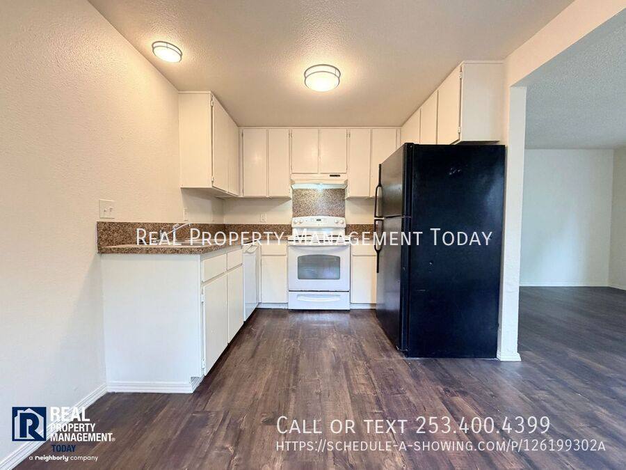 Apartment for rent at 630-632 S State St #1, Tacoma, WA 98405