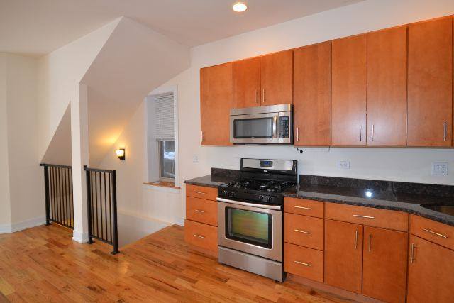 Apartment for rent at 2835 Damen #F3, Chicago, IL 60657