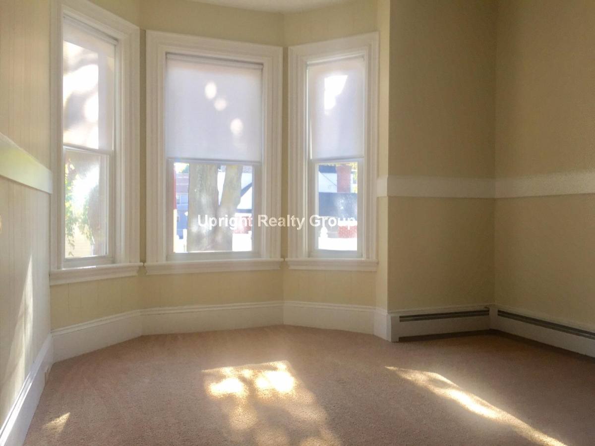 House for rent at 15 Blossom St #1, Leominster, MA 01453