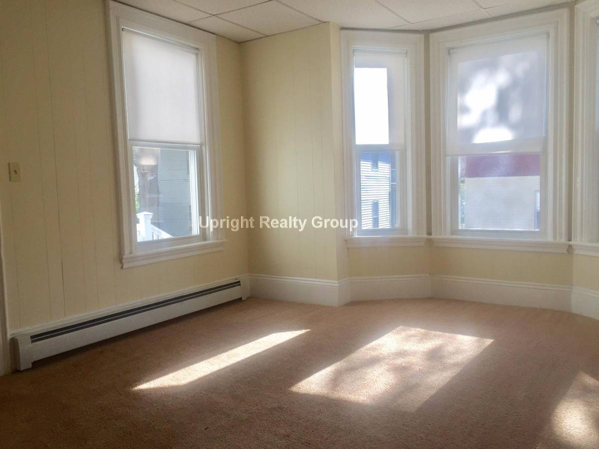 House for rent at 15 Blossom St #1, Leominster, MA 01453