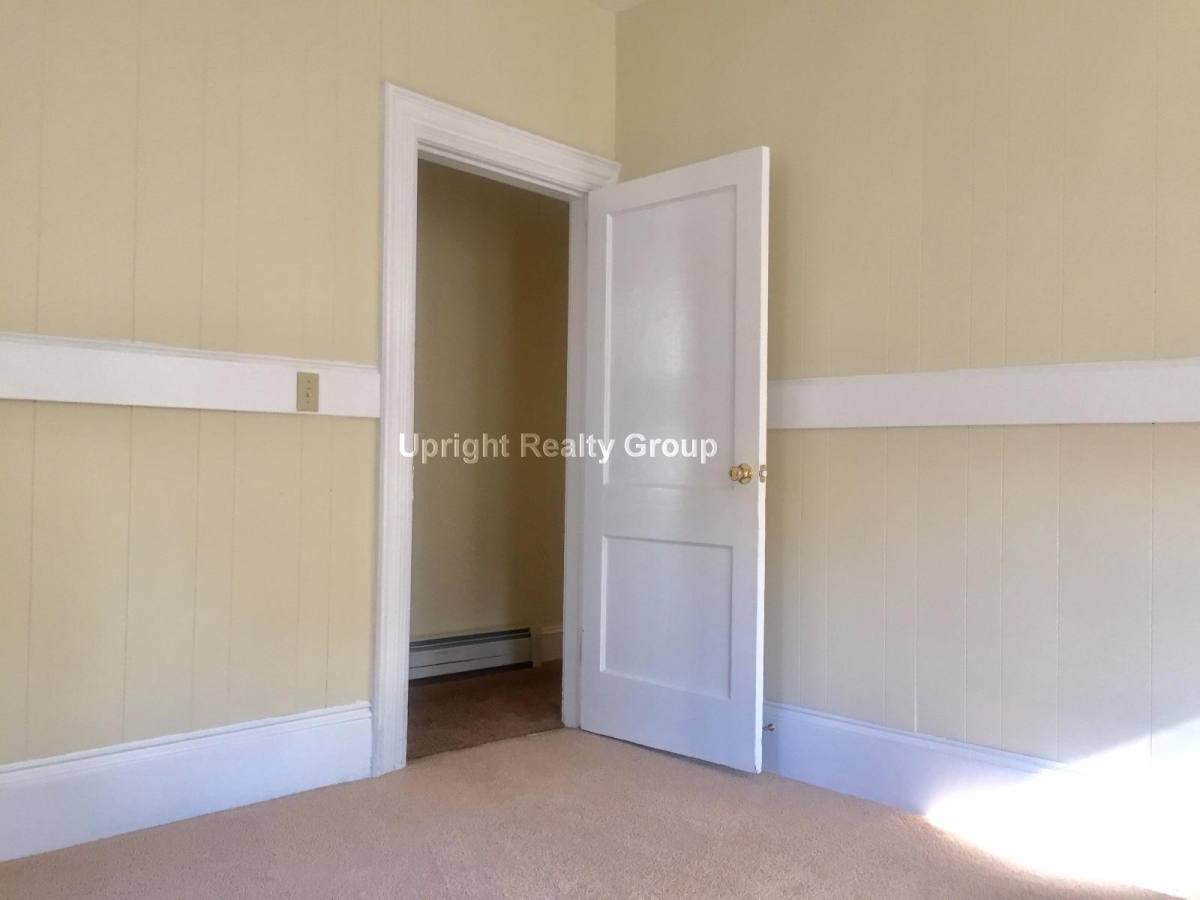 House for rent at 15 Blossom St #1, Leominster, MA 01453