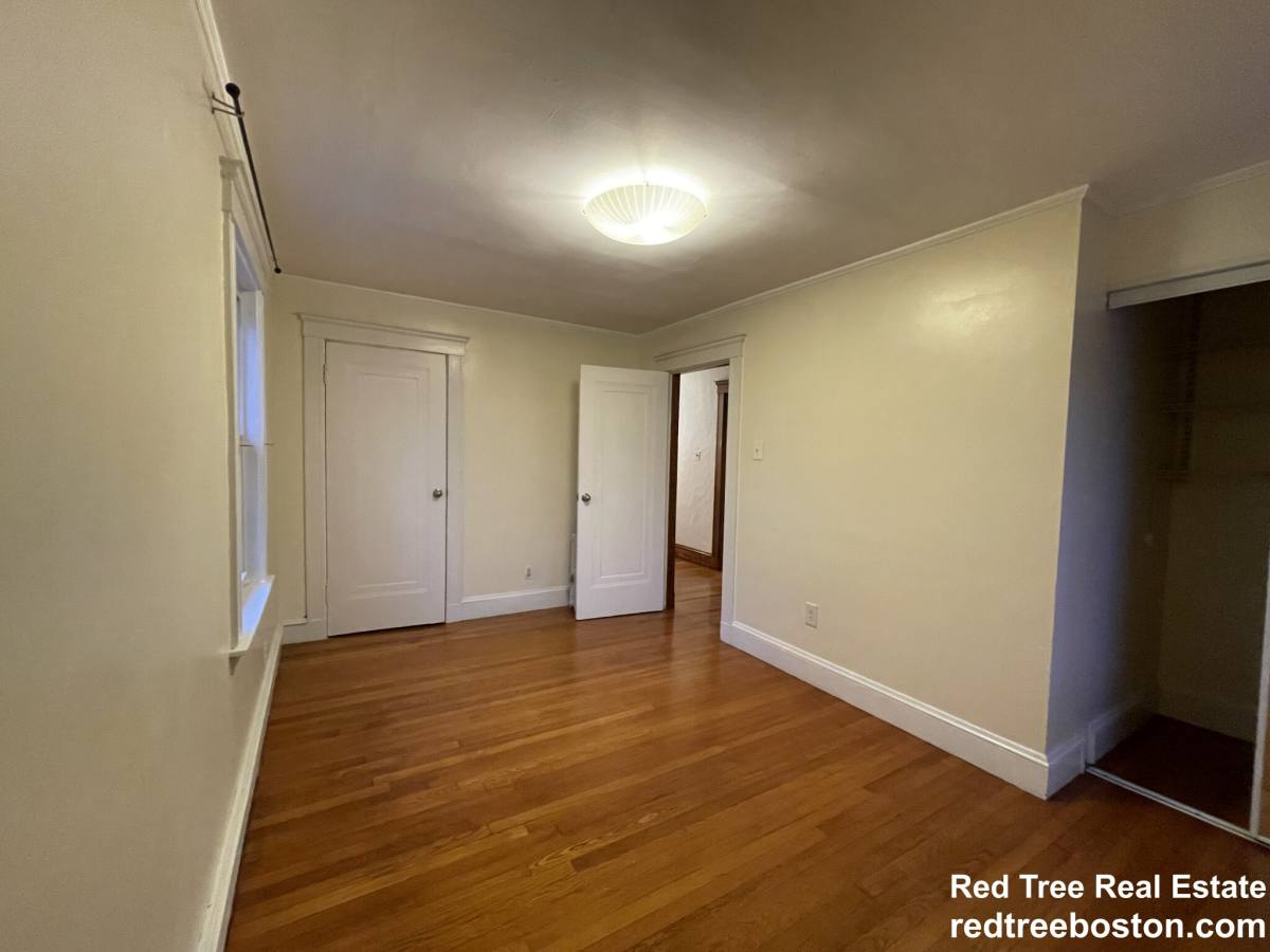 Apartment for rent at 22 Cresthill Rd, Brighton, MA 02135