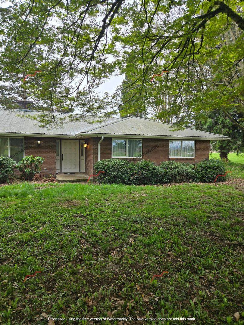 House for rent at 3762 US-Highway, Mossyrock, WA 98564