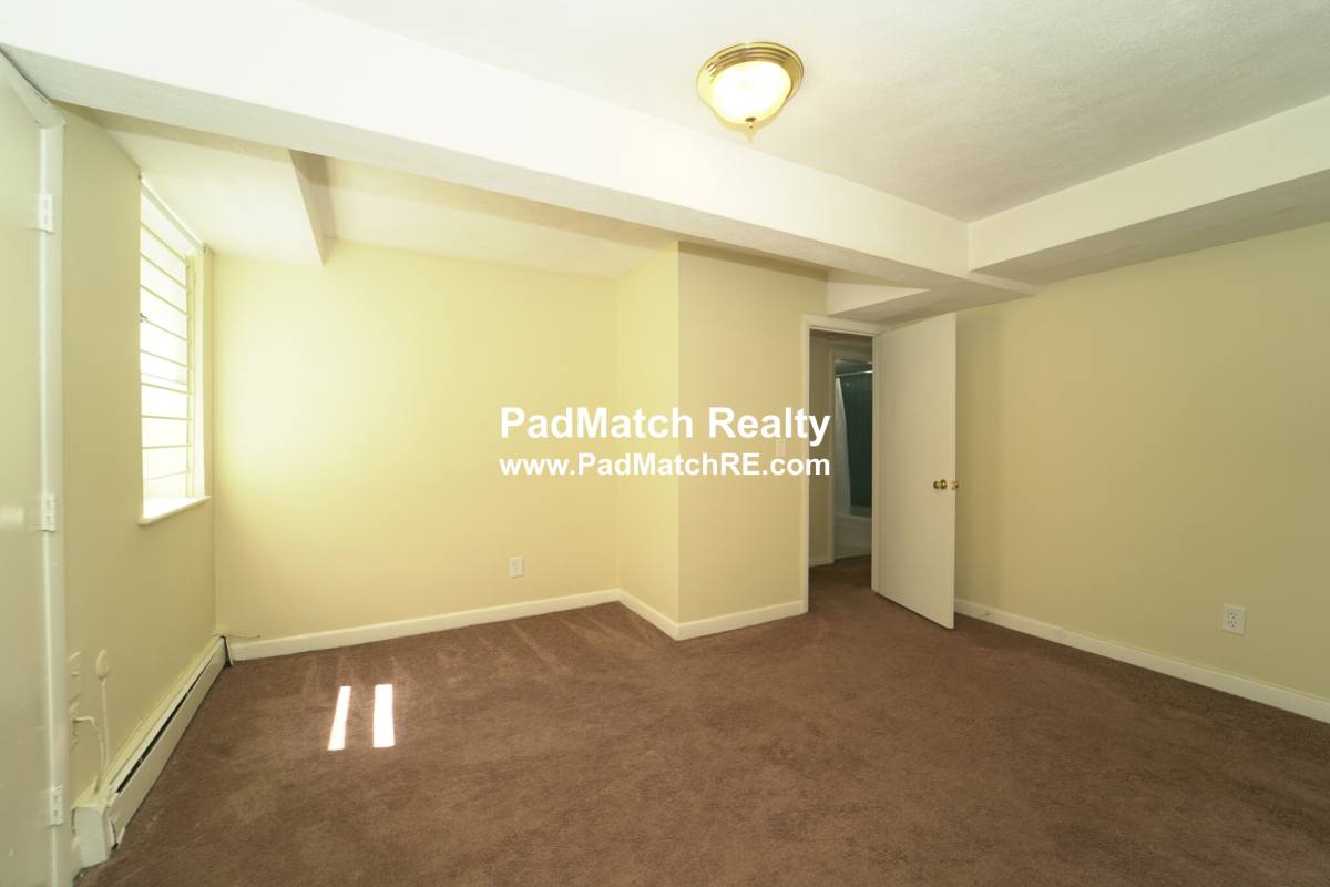 Apartment for rent at 1118 Commonwealth Ave #C, Allston, MA 02134
