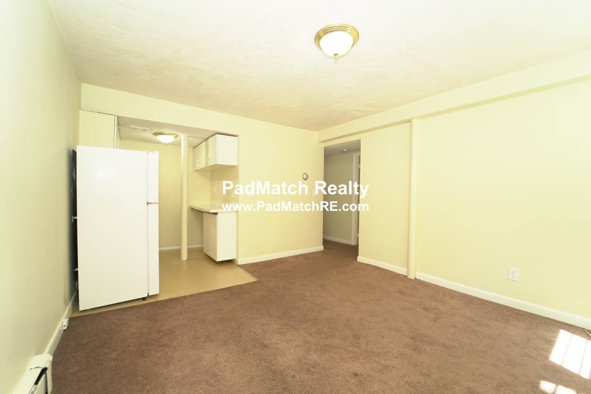 Apartment for rent at 1118 Commonwealth Ave #C, Allston, MA 02134
