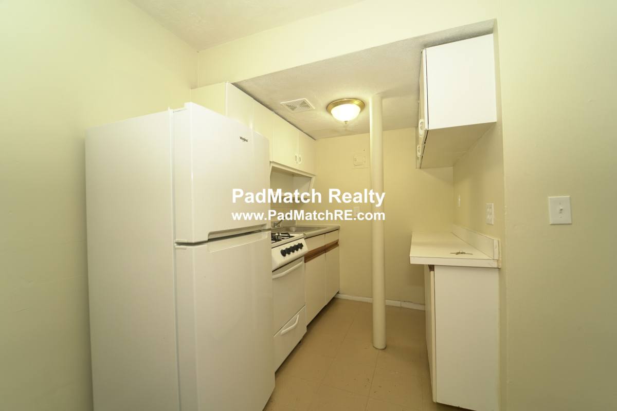 Apartment for rent at 1118 Commonwealth Ave #C, Allston, MA 02134
