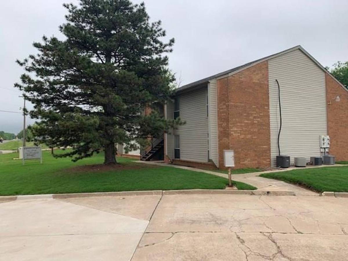 Condo for rent at 901 S Highway 77, Noble, OK 73068