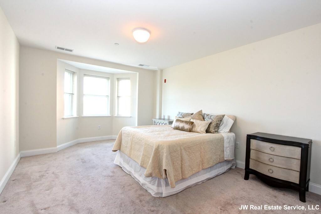 Apartment for rent at 120 Wyllis Ave #118, Everett, MA 02149