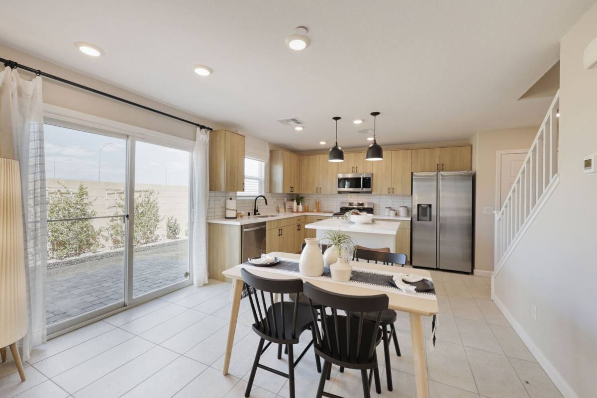 Townhouse for rent at 911 Cadence View Way, Henderson, NV 89011