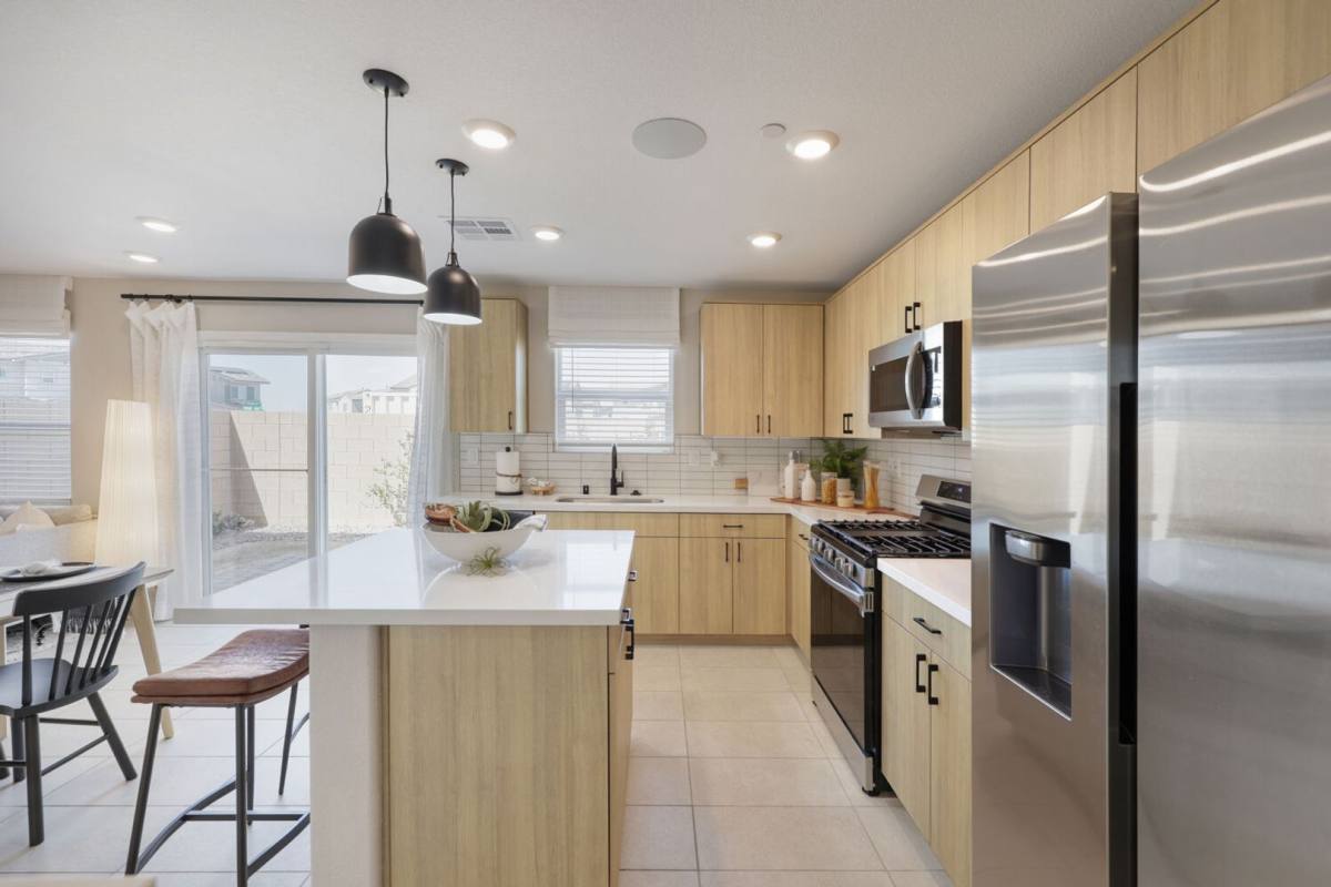 Townhouse for rent at 911 Cadence View Way, Henderson, NV 89011