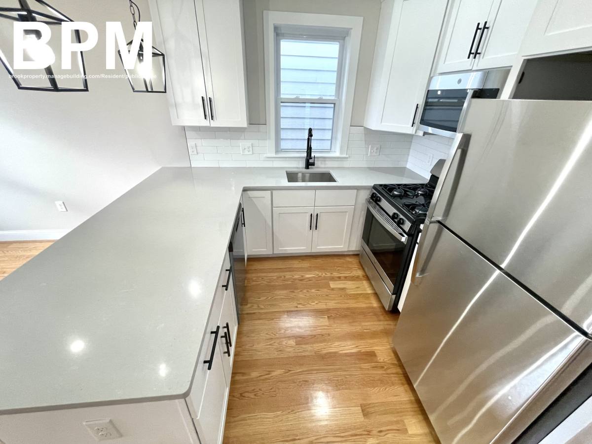 Apartment for rent at 247 Chelsea St #3, East Boston, MA 02128