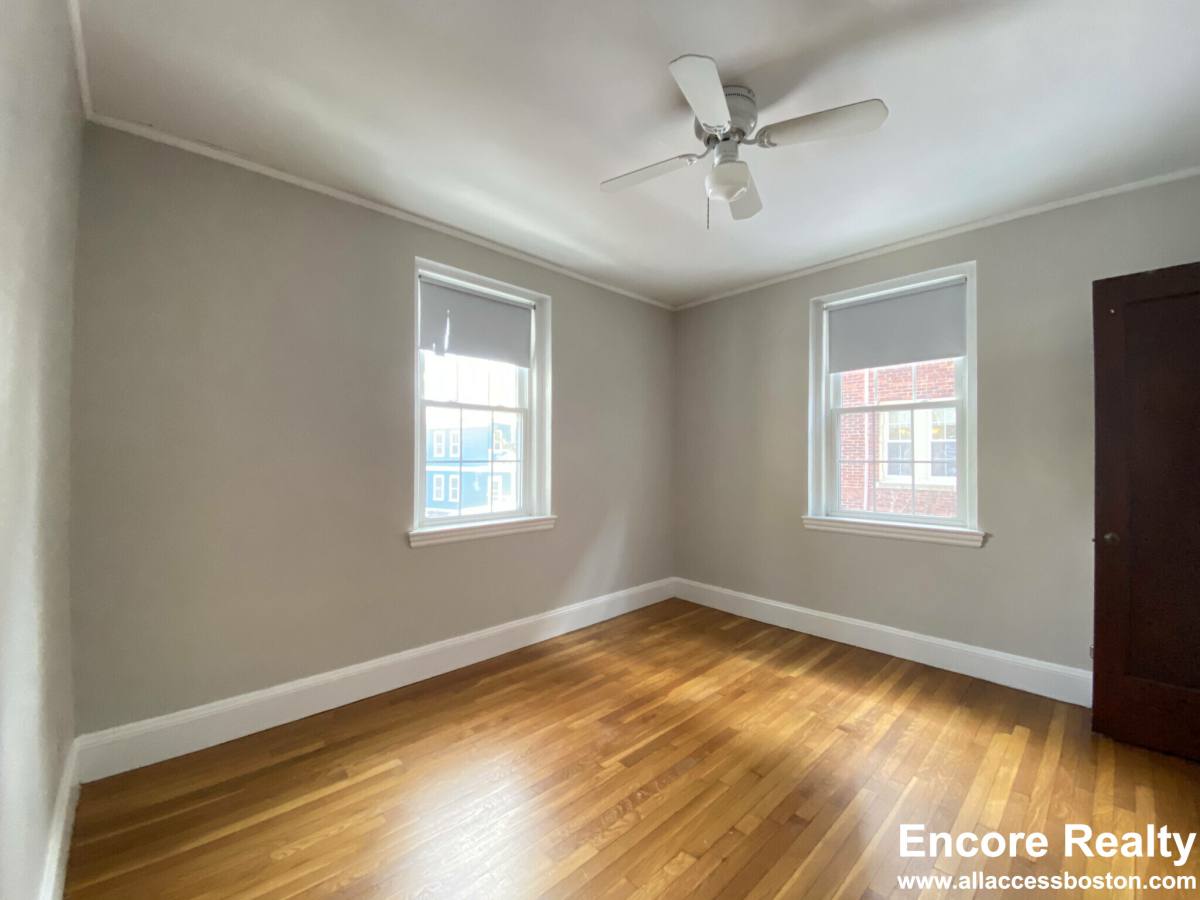 Apartment for rent at 119 College Ave #24, Somerville, MA 02144